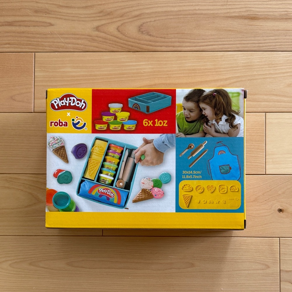 Play-Doh Ice Cream Maker Set - Yellow & Blue